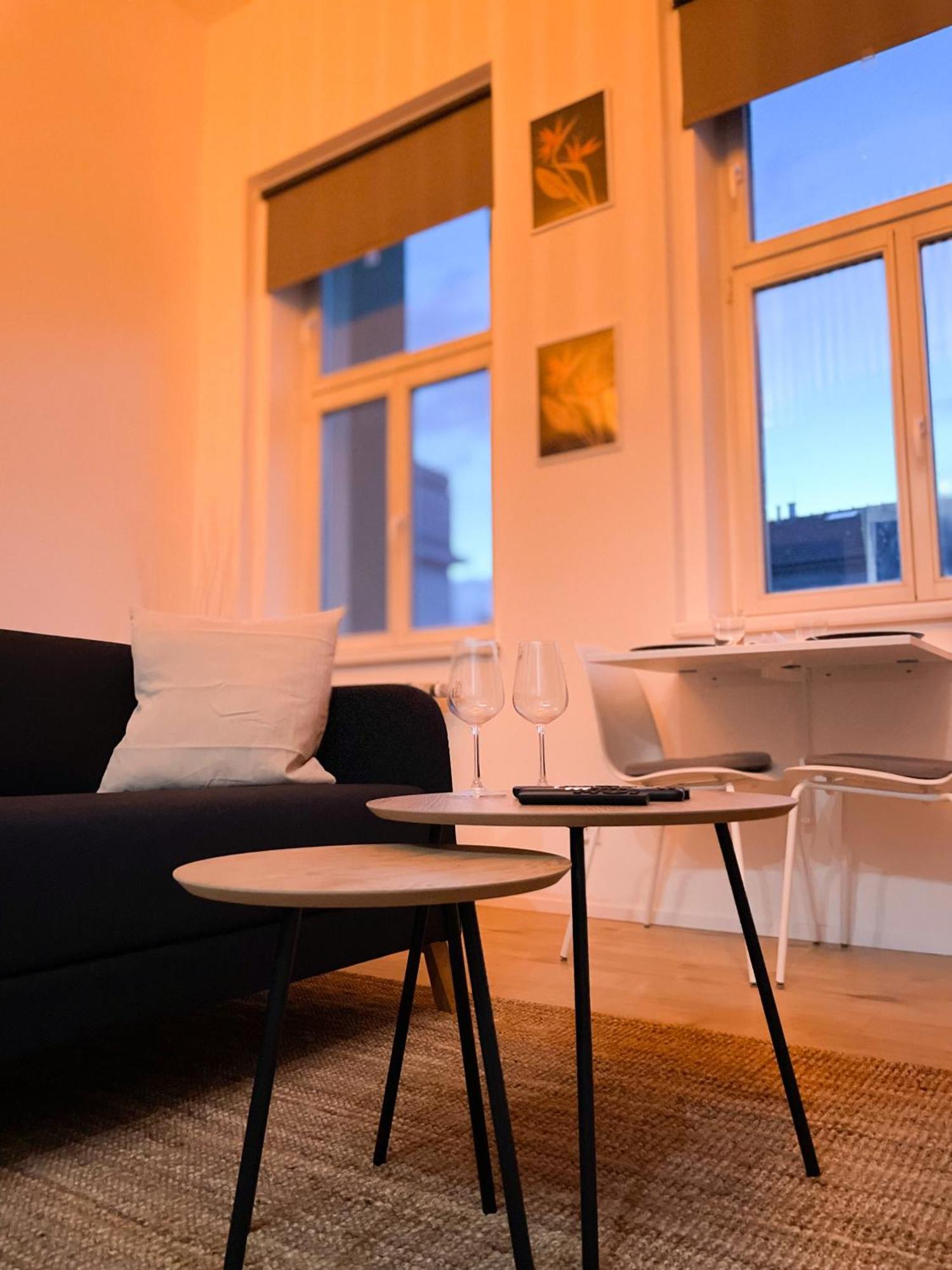 Loft Maniny By Urban Apartments 布拉格 外观 照片